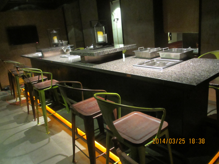 新型火鍋桌椅有哪些功能？